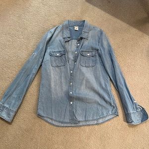 J crew long sleeve chambray button down